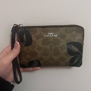 Coach Brown and Black Bow Designed Wristlet